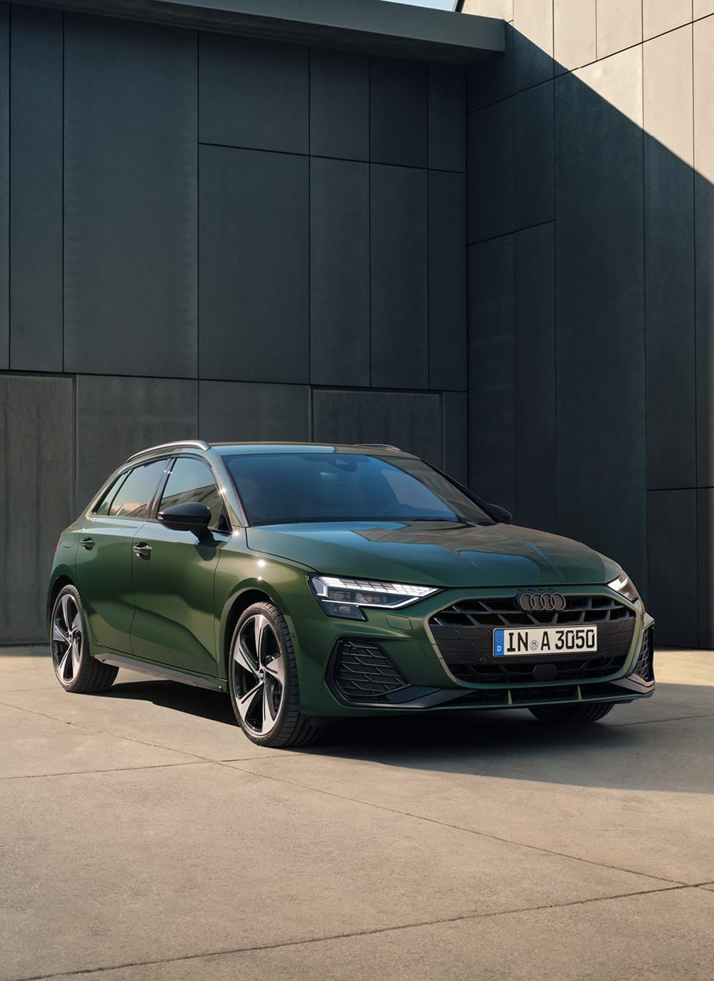Card Teaser_Audi_A3-2.jpg