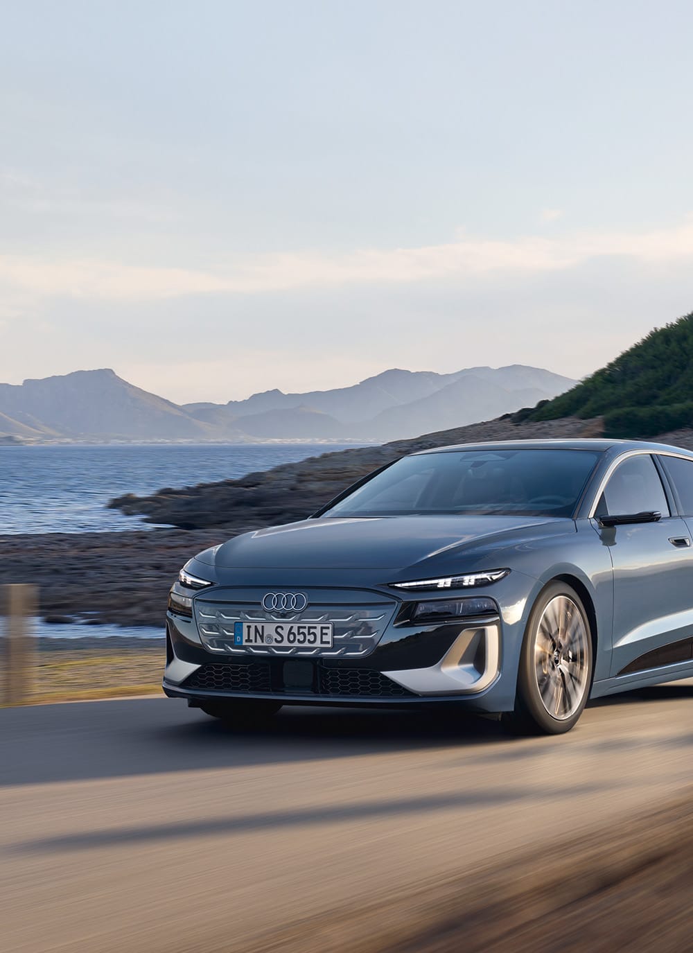 Card Teaser_Audi A6 e-tron quattro.jpg